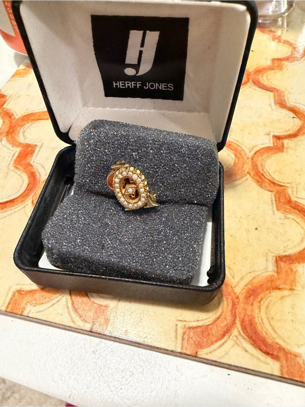 Gold Pearl Accent Women's Ring - Gold